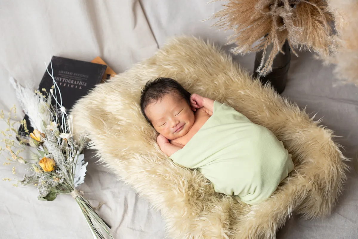 ニューボーンフォトの出張撮影 ギャラリー