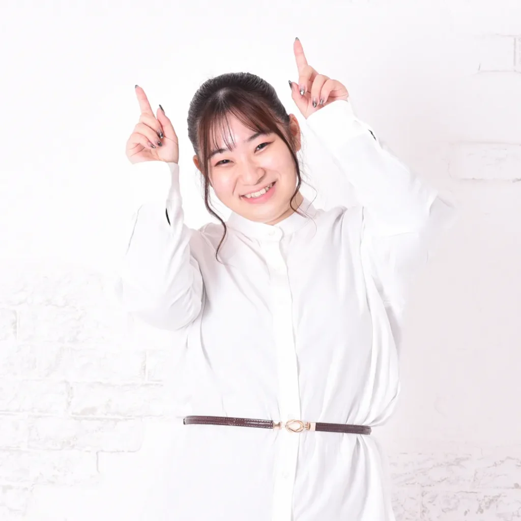 写真館 スタジオ 滋賀草津店 スタッフ 澤井 悠璃