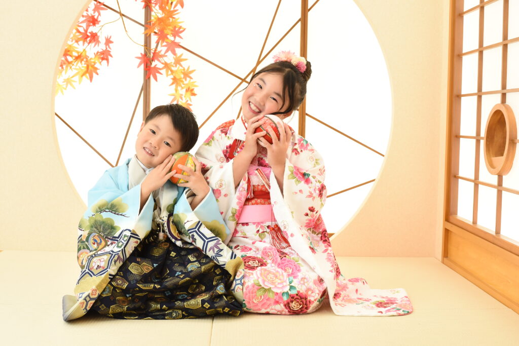 スタジオピック 新松戸店 スタッフブログ 🌸なかよし姉弟７５３👘