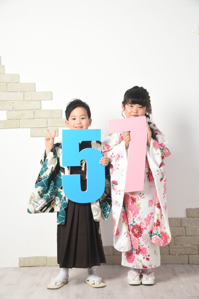 スタジオピック 写真館 Studio PIC ポケモン大好ききょうだい😘