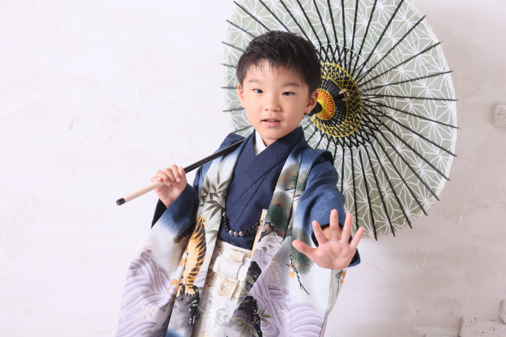 スタジオピック つくば店 スタッフブログ 【つくば・5歳七五三】羽織袴もスーツも♪かっこいいも笑顔も残した七五三撮影