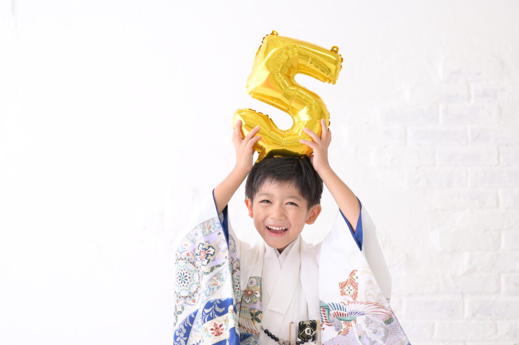 スタジオピック 水戸本店 スタッフブログ 寝顔もパシャリ？！爽やか笑顔の5歳七五三！